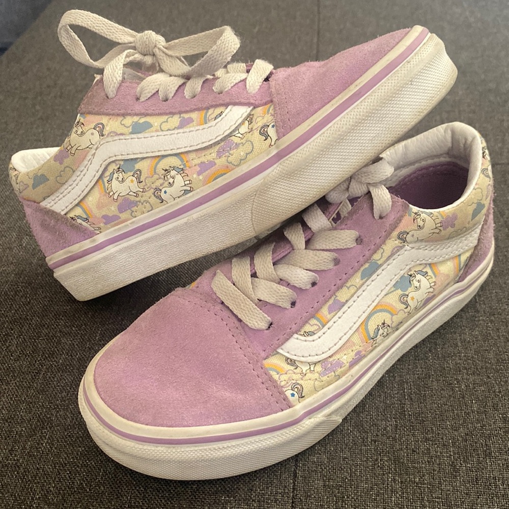 Vans Unicorn 🦄 purple suede size 13.5 in good condition